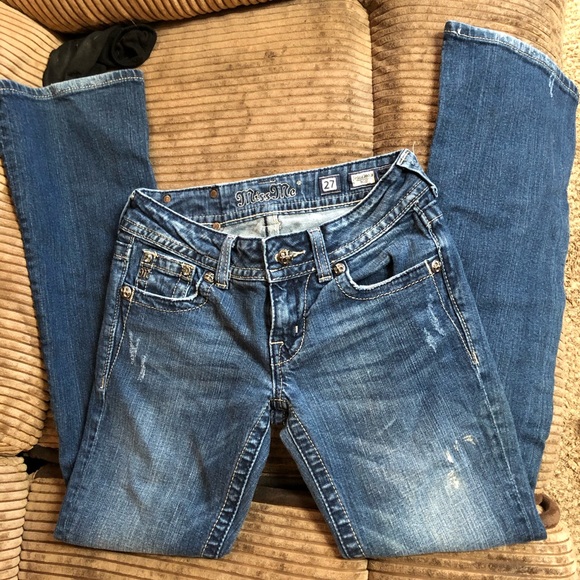 Jeans - Picture 2 of 4